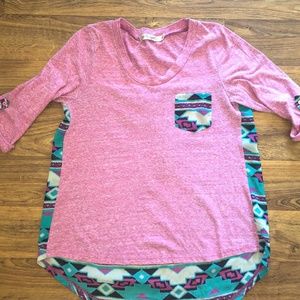 Liberty Love Womens Top Roll Tab Sleeve High Low